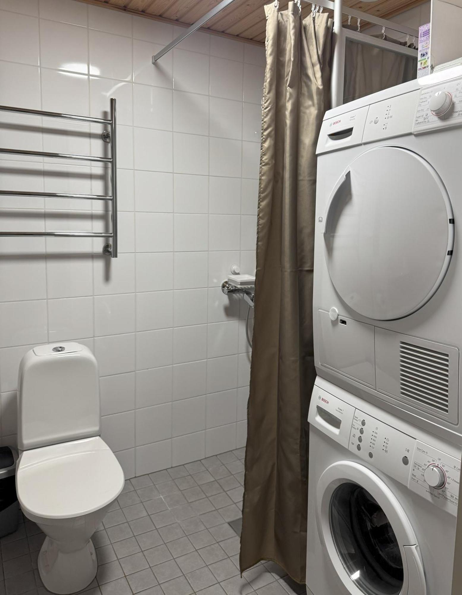 Gella Canalside Apartments With Sauna And Balcony In Address Saukonpaadenranta 4 เฮลซิงกิ ภายนอก รูปภาพ
