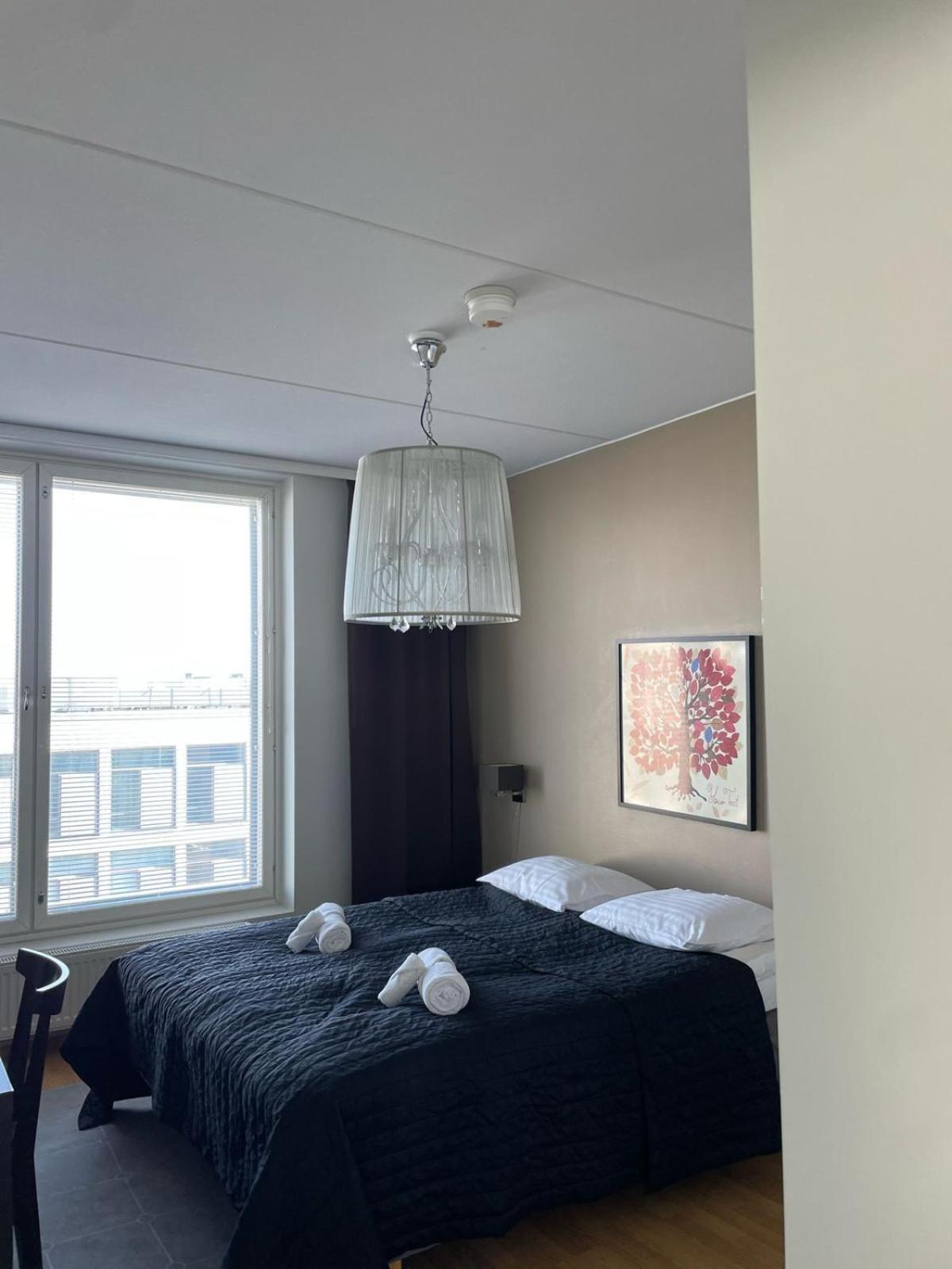 Gella Canalside Apartments With Sauna And Balcony In Address Saukonpaadenranta 4 เฮลซิงกิ ภายนอก รูปภาพ